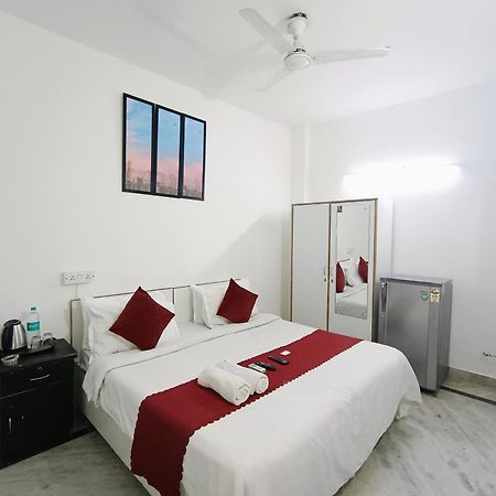 Hotel Hauz Khas Fort View Neu-Delhi Exterior foto