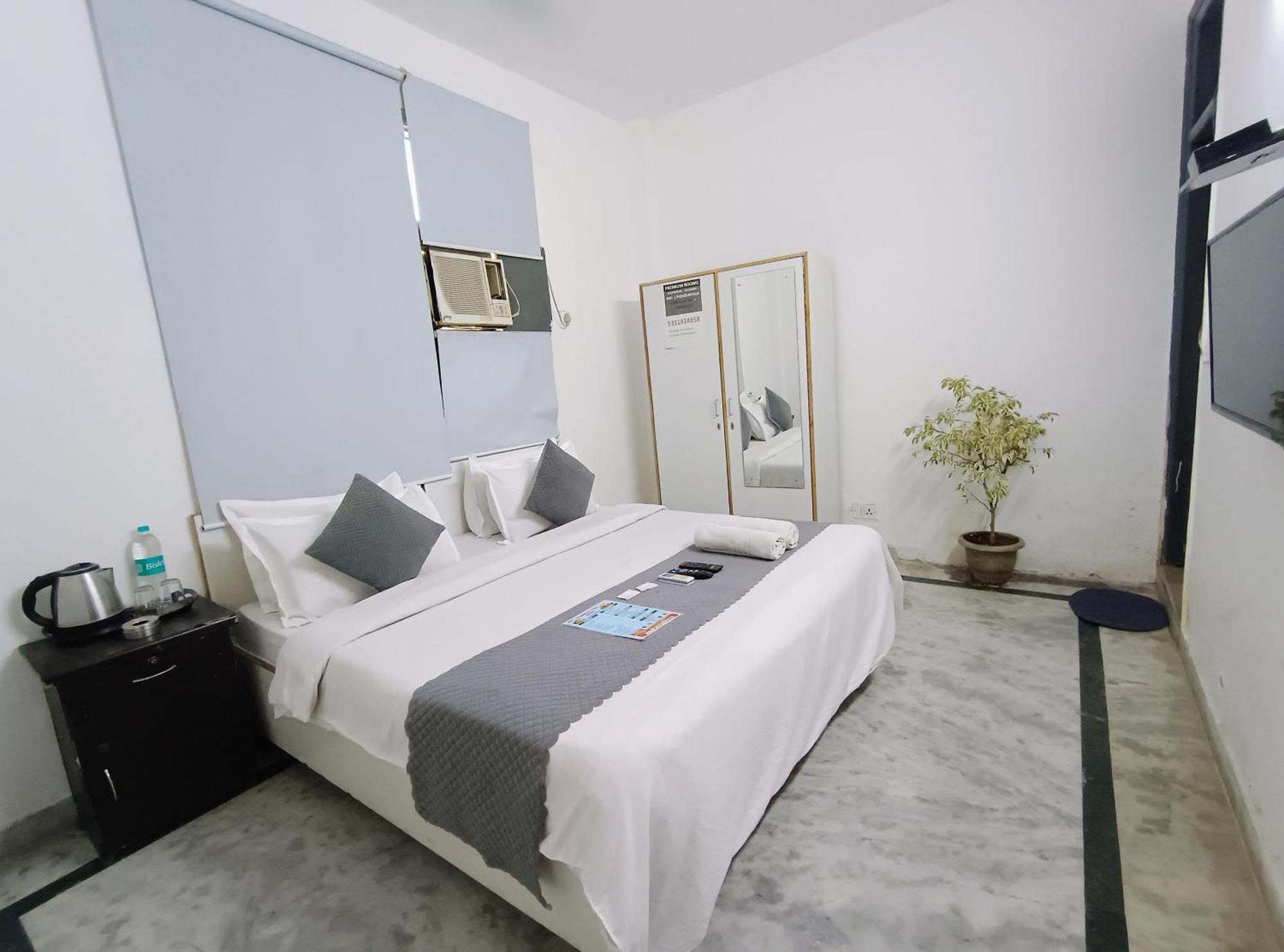 Hotel Hauz Khas Fort View Neu-Delhi Exterior foto