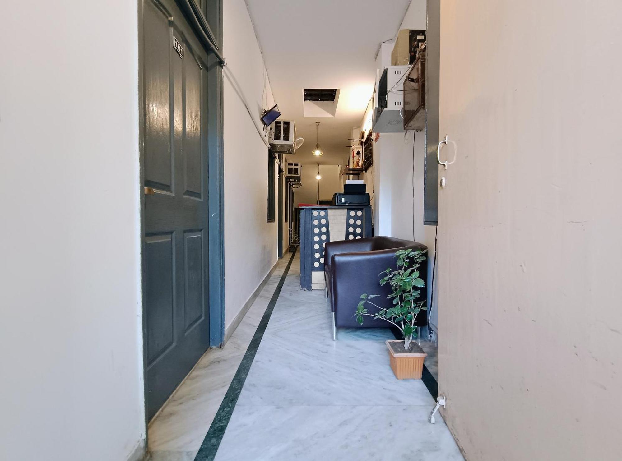 Hotel Hauz Khas Fort View Neu-Delhi Exterior foto