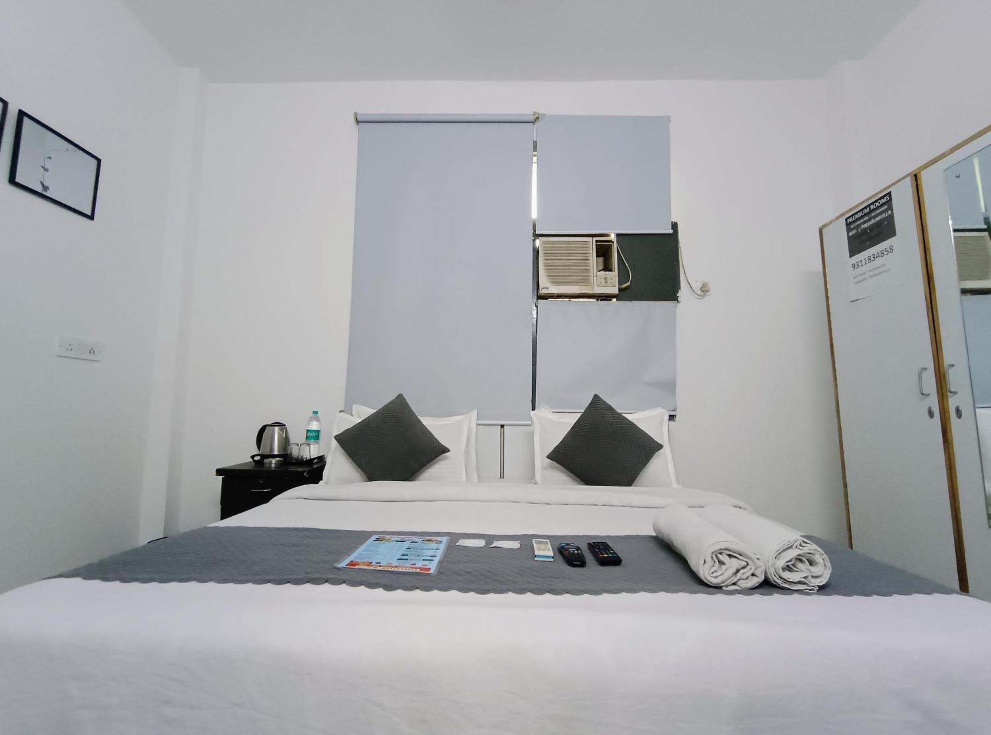 Hotel Hauz Khas Fort View Neu-Delhi Exterior foto