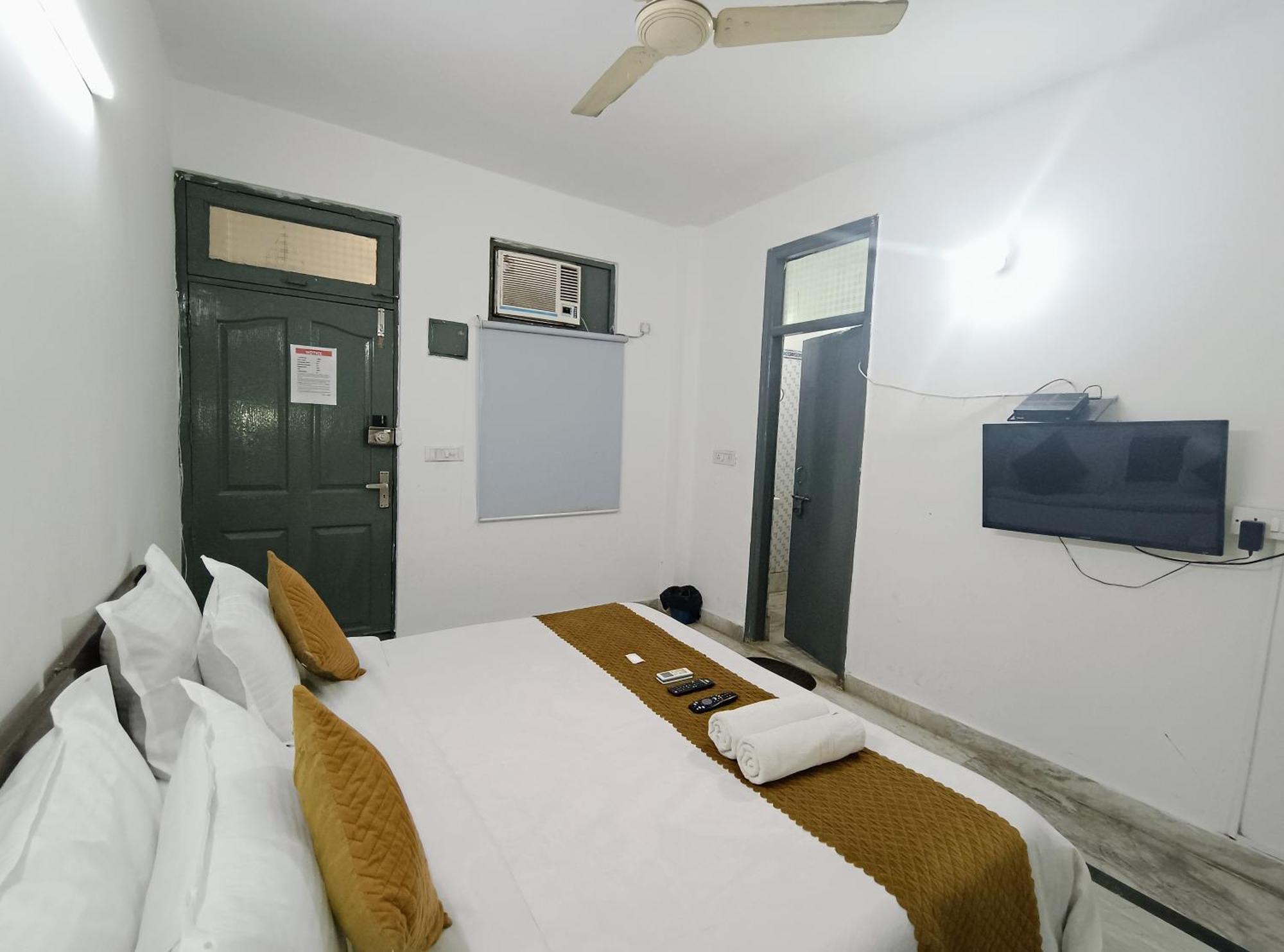 Hotel Hauz Khas Fort View Neu-Delhi Exterior foto
