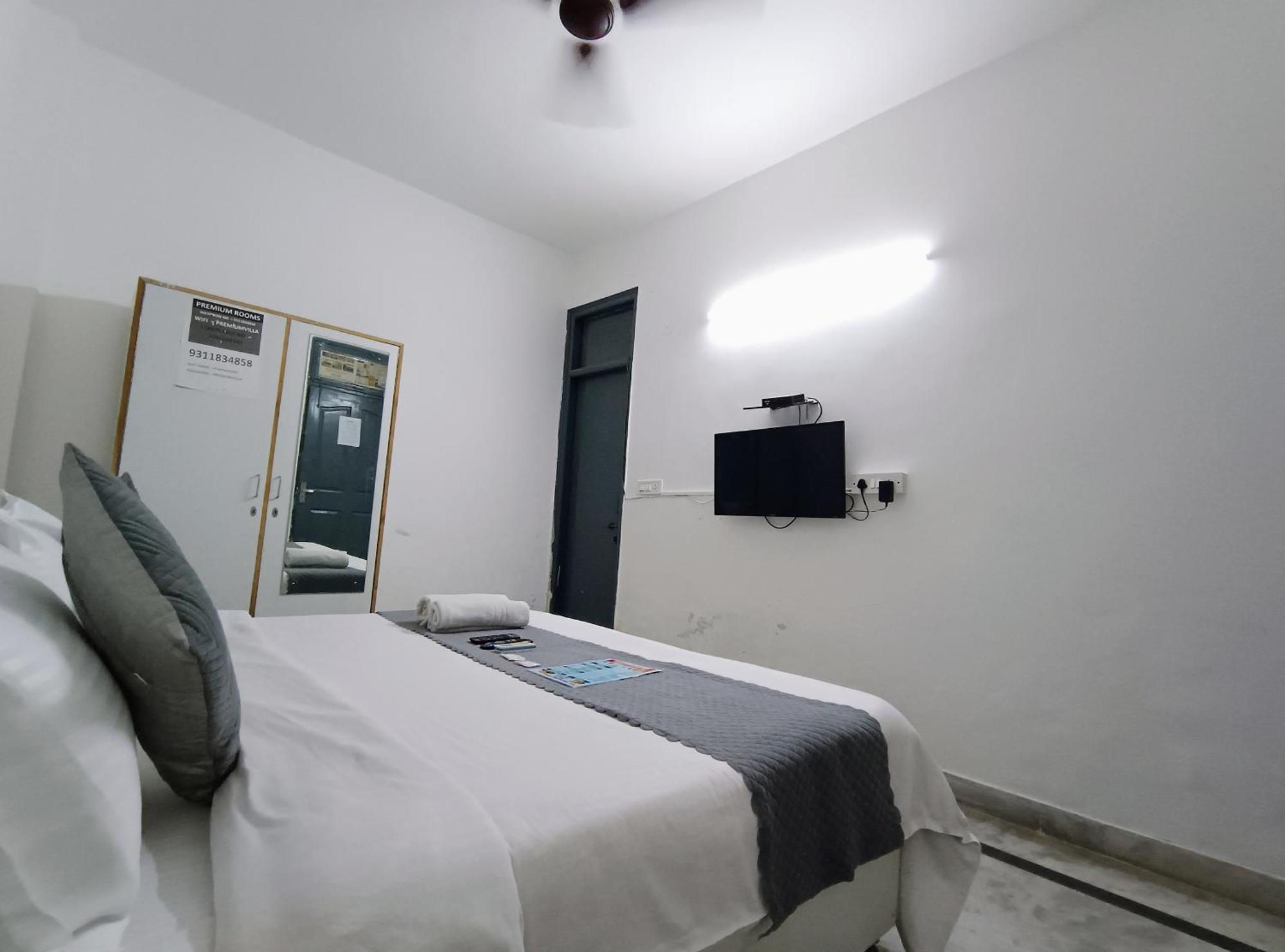 Hotel Hauz Khas Fort View Neu-Delhi Exterior foto